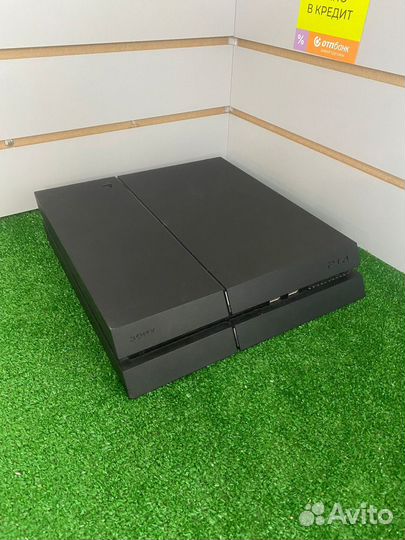 Sony PS4 Fat 500gb 2 джойстика