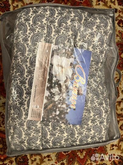 Одеяло ватное полуторное