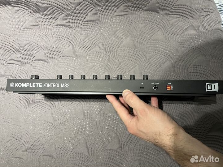 Native Instruments Komplete Kontrol M32