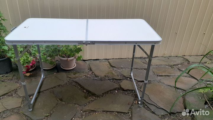 Стол туристический складной