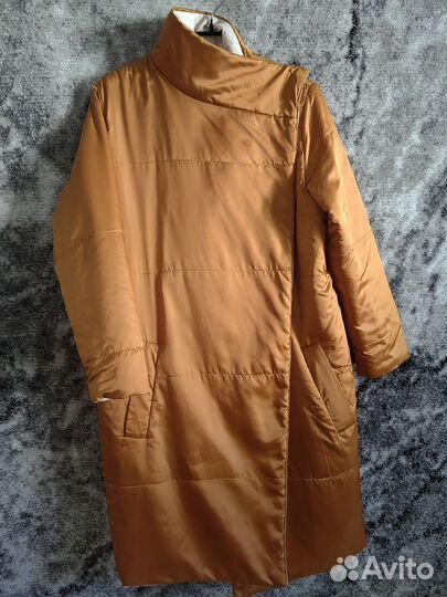 Пальто женское демисезонное 46 размер