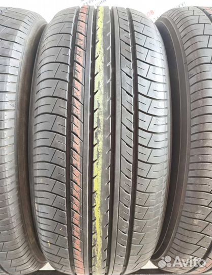 Yokohama dB Decibel E70 215/55 R17 94H