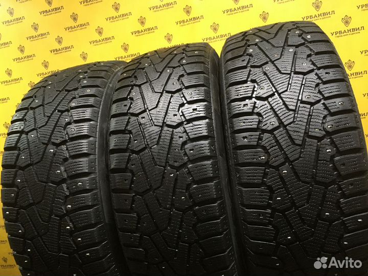 Pirelli Ice Zero 215/55 R17 98T