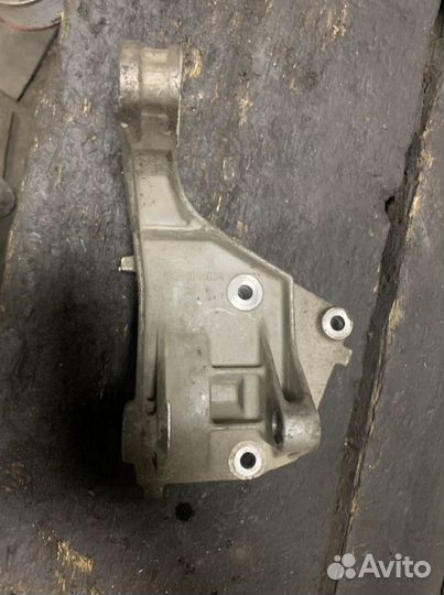 Кронштейн генератора Лада Гранта 2190