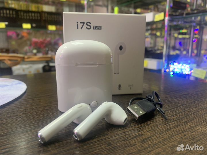 Беспроводные наушники i7S TWS белые на ремонт