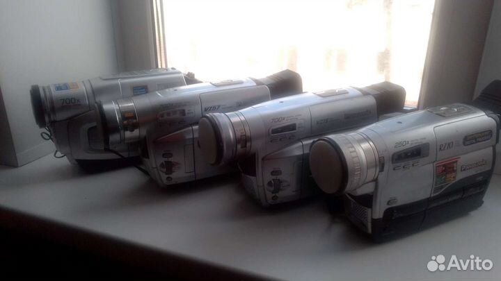 Адаптер для видеокассет VHS-C JVC C-P6U