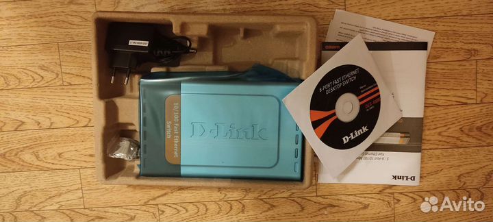 Коммутатор D-Link DES-1008D