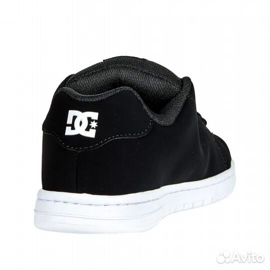 Дутые кроссовки DC Shoes