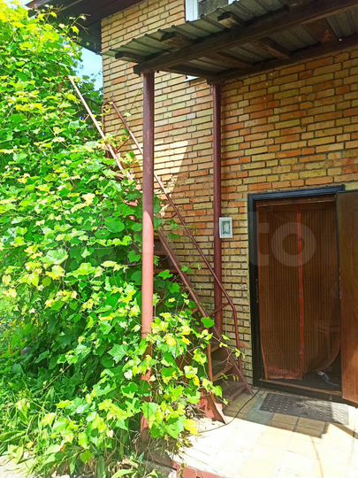 Дача 32 м² на участке 4 сот.