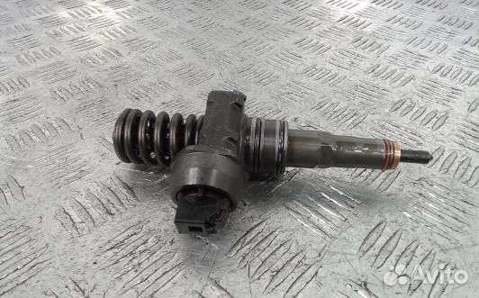 Форсунка дизельная volkswagen passat B6 (JDN26AL02