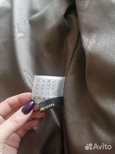 Шуба мутоновая с капюшоном