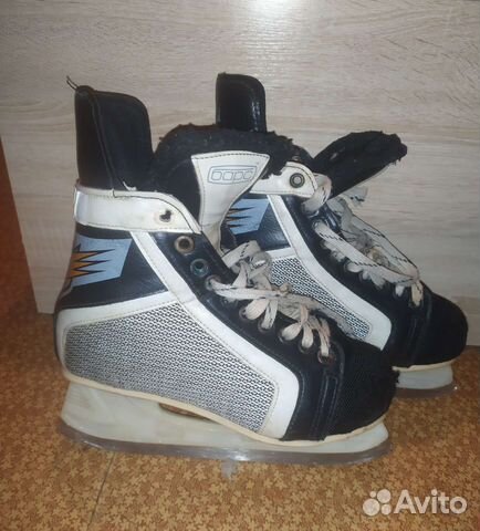 Коньки хоккейные 39 размер