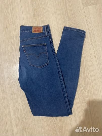 Джинсы levis 28