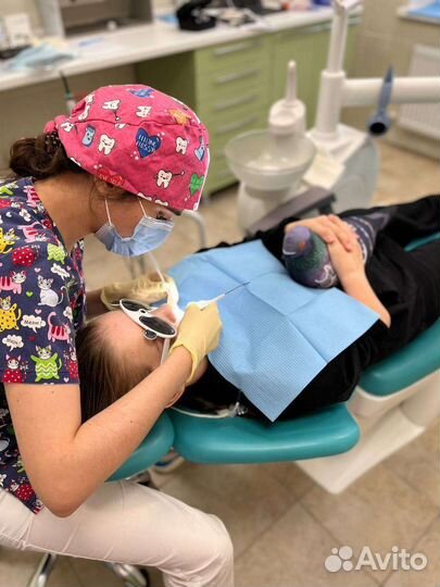 Врач стоматолог детский