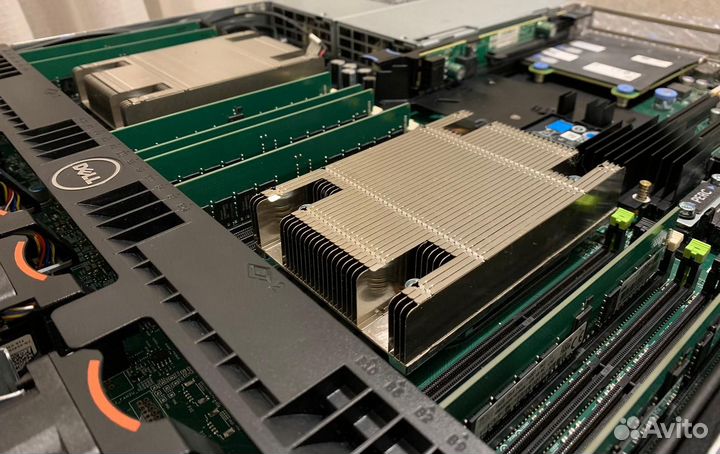 Сервер Dell R630 8SFF 2x E5-2667v3 256GB