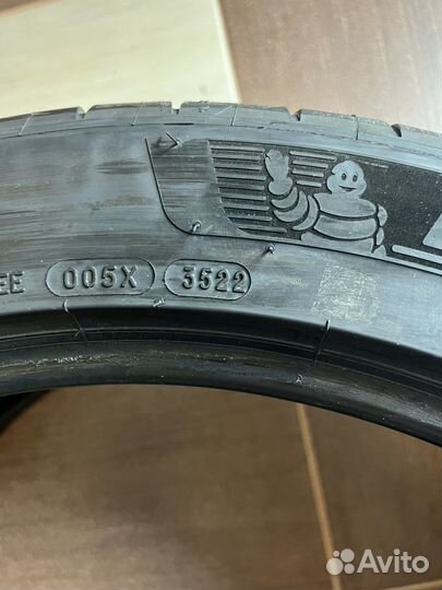 Michelin Pilot Sport 4 S 285/40 R22 и 325/35 R22 114Y