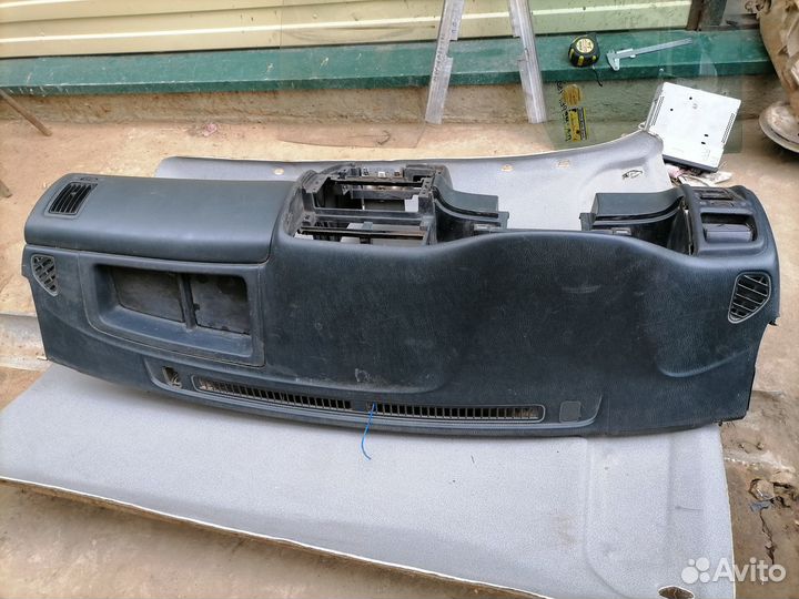 Торпедо Nissan Almera N15 1995-2000