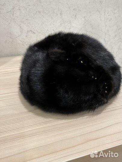 Берет женский норковый