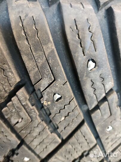 Goodyear Ultragrip Ice Arctic 225/55 R16