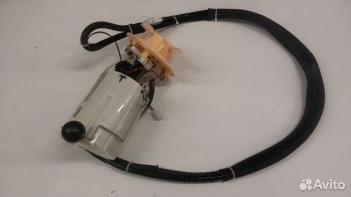 Volvo 30761742 Насос топливный