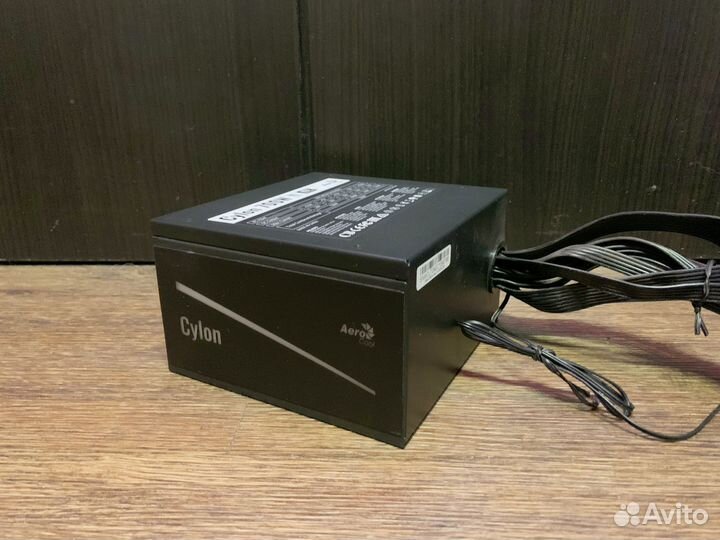 Блок питания Aerocool Cylon 700w