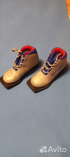 Лыжные ботинки детские