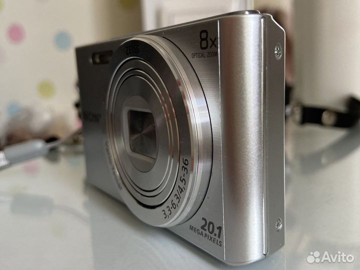 Компактный фотоаппарат sony