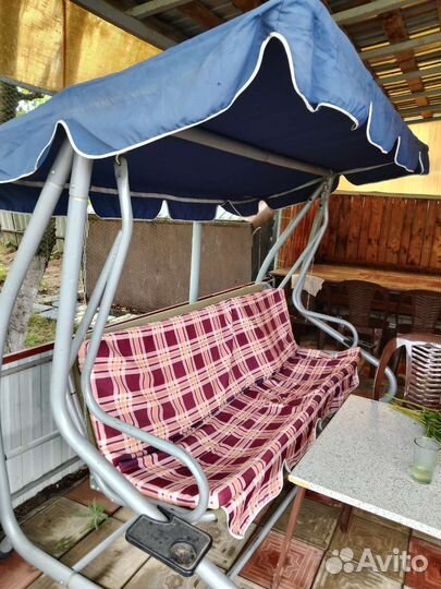 Садовые качели в бу