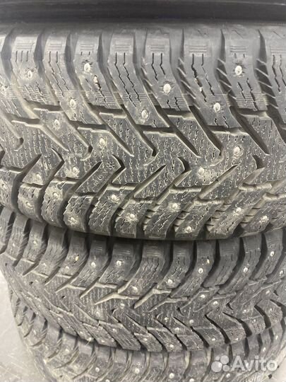 Nokian Tyres Hakkapeliitta 8 SUV 225/65 R17 106T