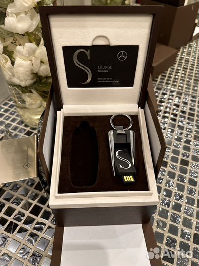 Брелок-флешка оригинал Mercedes