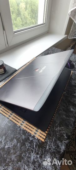 Asus Rog Intel core i7 GTX 960 в идеале с документ