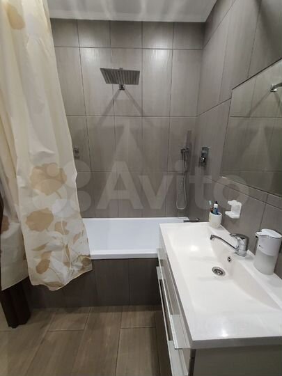 1-к. квартира, 37 м², 8/17 эт.