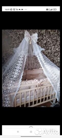 Кроватка с матрасом