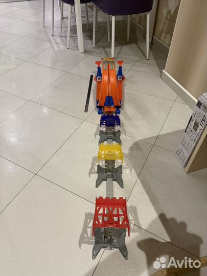 Гоночный трек hot wheels