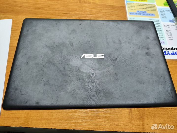 Ноутбук Asus X550C на Запчасти