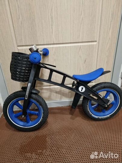 Беговел firstbike
