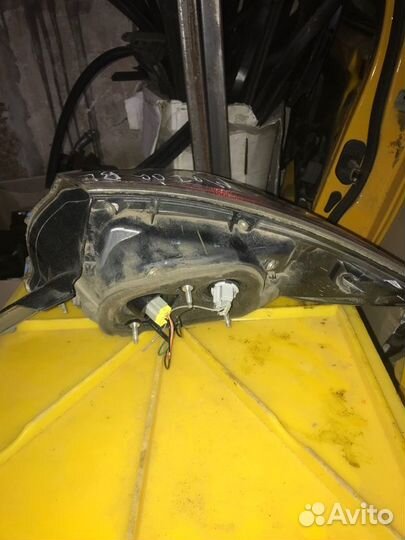 Фонарь левый Mazda 3 Хэтчбек BL 1.6 Z6 2011