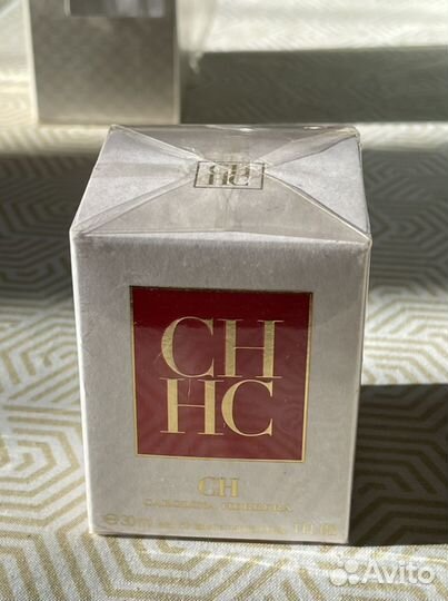 Carolina herrera chic