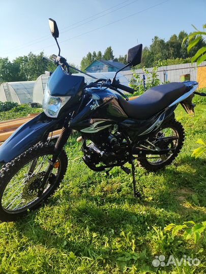 Мотоцикл зид