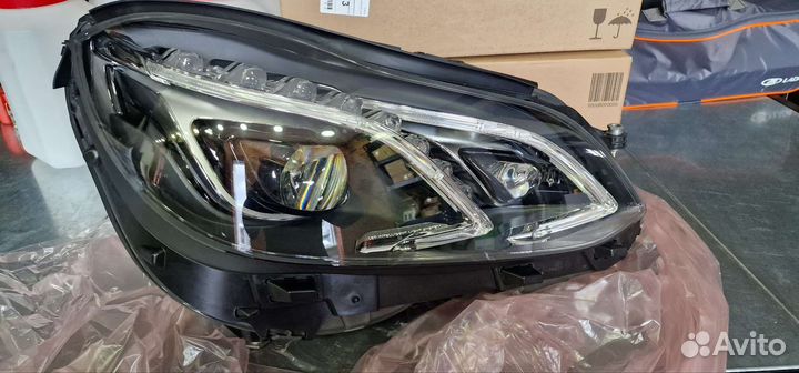 Фара передняя правая Mercedes Е-класс W212 рестайл