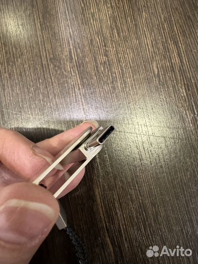 Новый флэш накопитель 16 gb