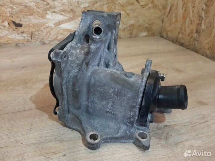 Корпус термостата Nissan Serena C26 MR20DD