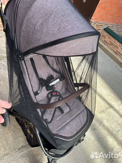 Прогулочная коляска luxmom 609