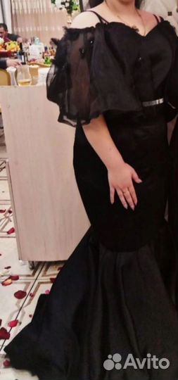 Вечернее платье