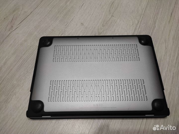 Apple MacBook Pro 13 2020 m1,8gb,256