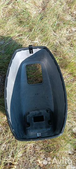 Капот, колпак от лодочного мотора ямаха 9.9