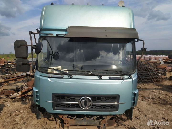 Кабина dong feng, донг фенг (тягач)