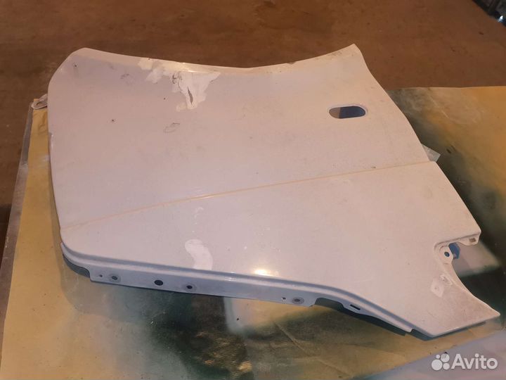 Крыло переднее правое VW multivan 2015г