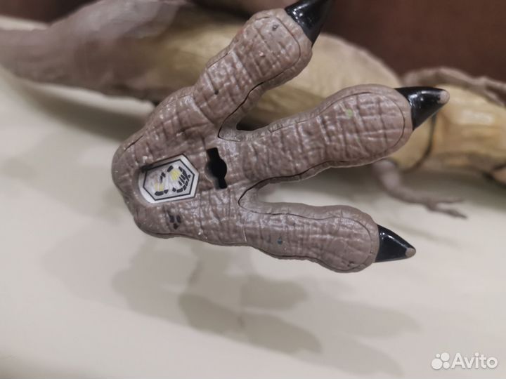 Тиранозавр рекс jurassic world