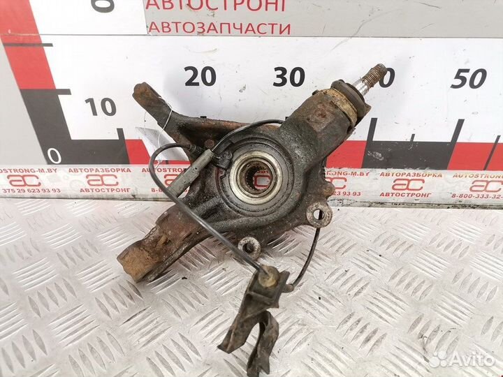 Цапфа/кулак поворотный передний правый Peugeot 3008